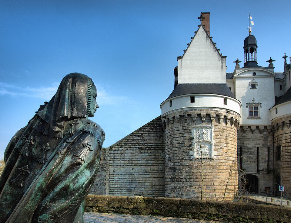 T-shirt Vallée de la Loire : 6 villes à porter entre fleuve, châteaux et souvenirs