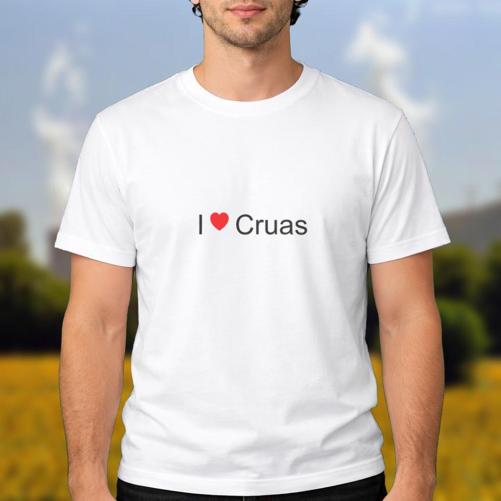 T-shirt I love Cruas porté