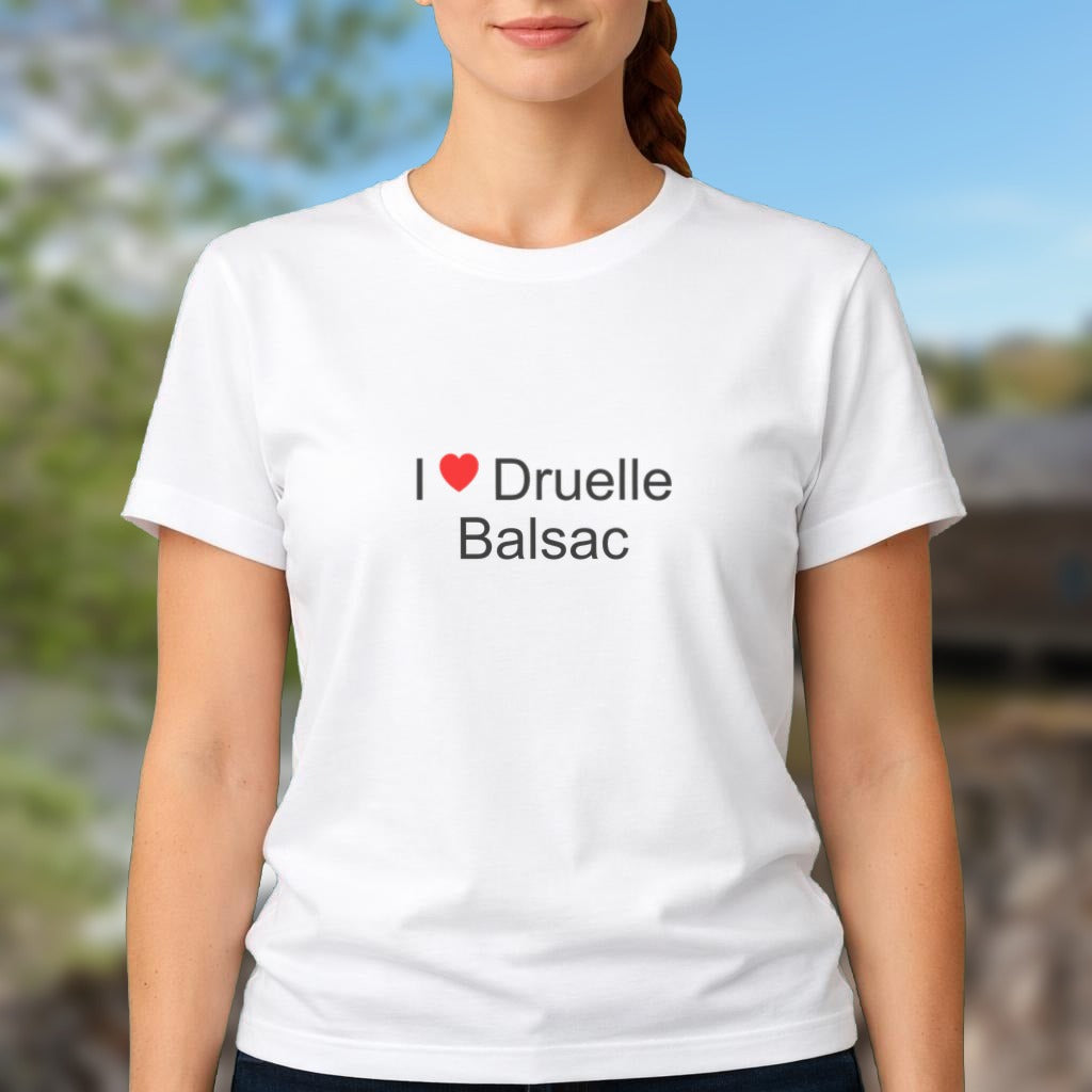 T-shirt I love Druelle Balsac porté
