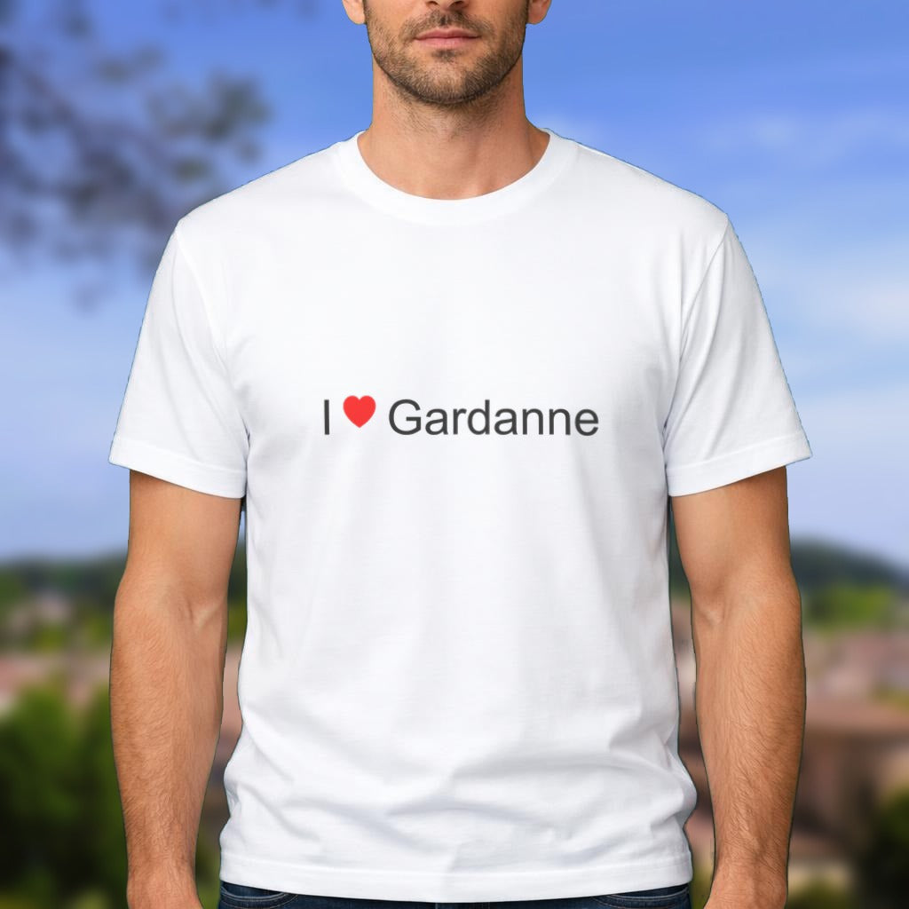 T-shirt I love Gardanne porté