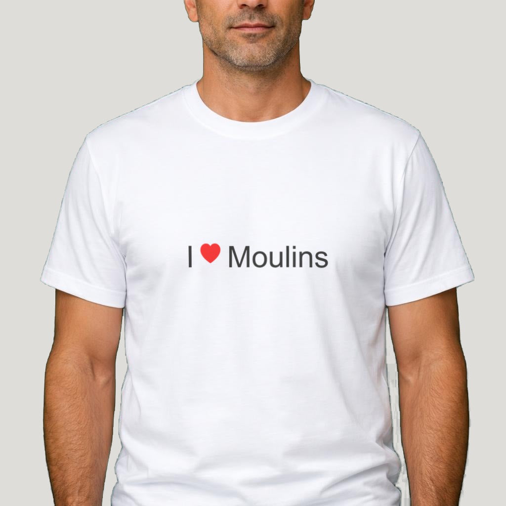 T-shirt I love Moulins porté