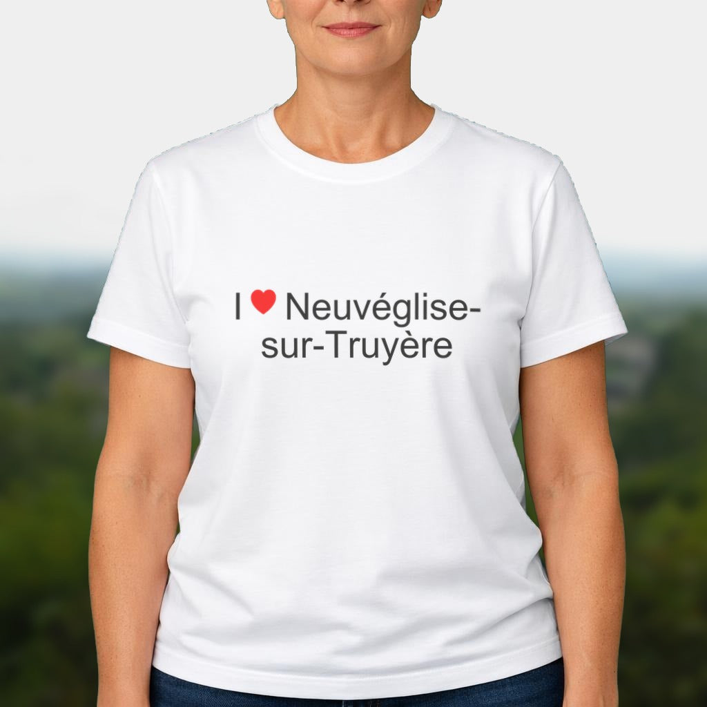 T-shirt I love Neuvéglise-sur-Truyère porté