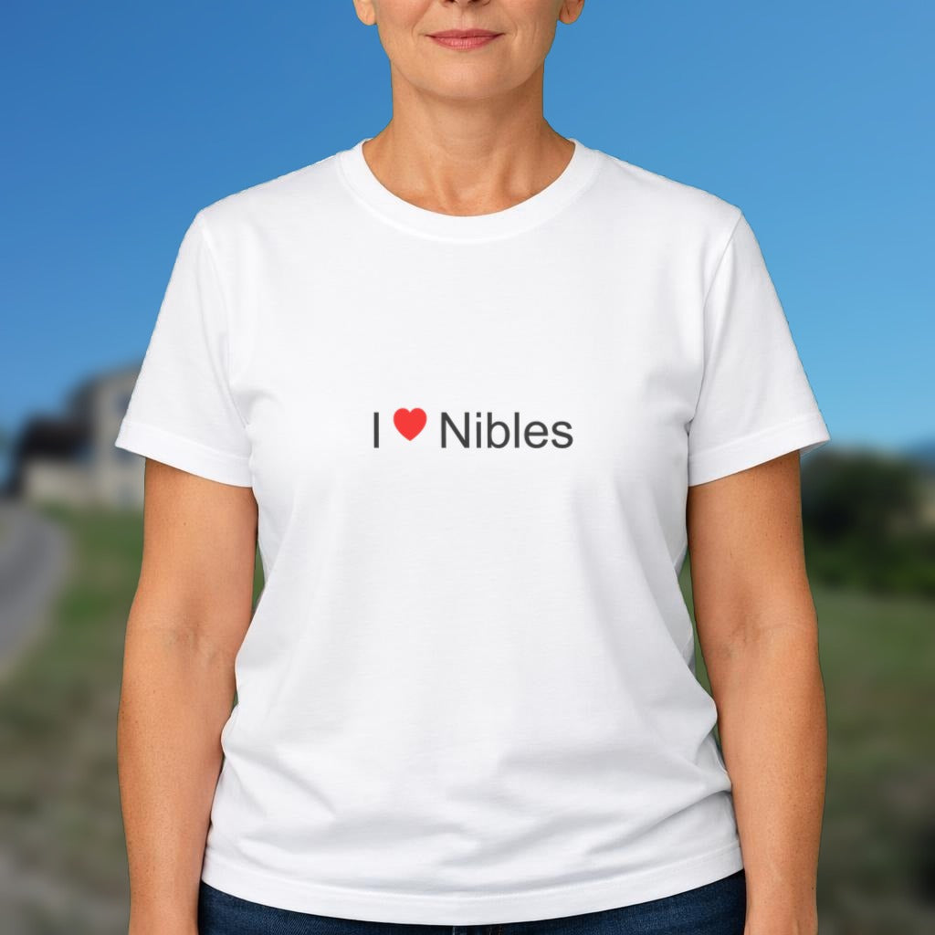 T-shirt I love Nibles porté
