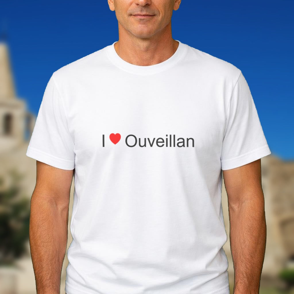 T-shirt I love Ouveillan porté