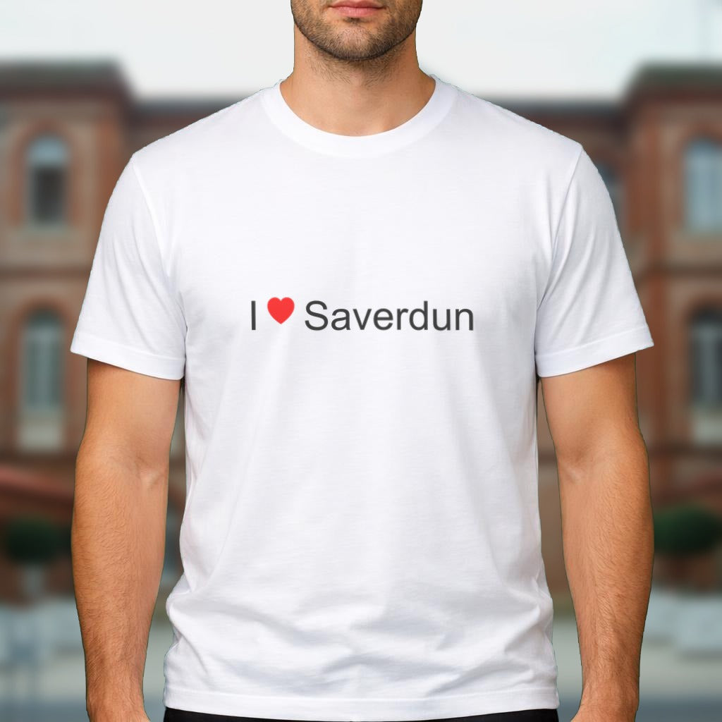 T-shirt I love Saverdun porté