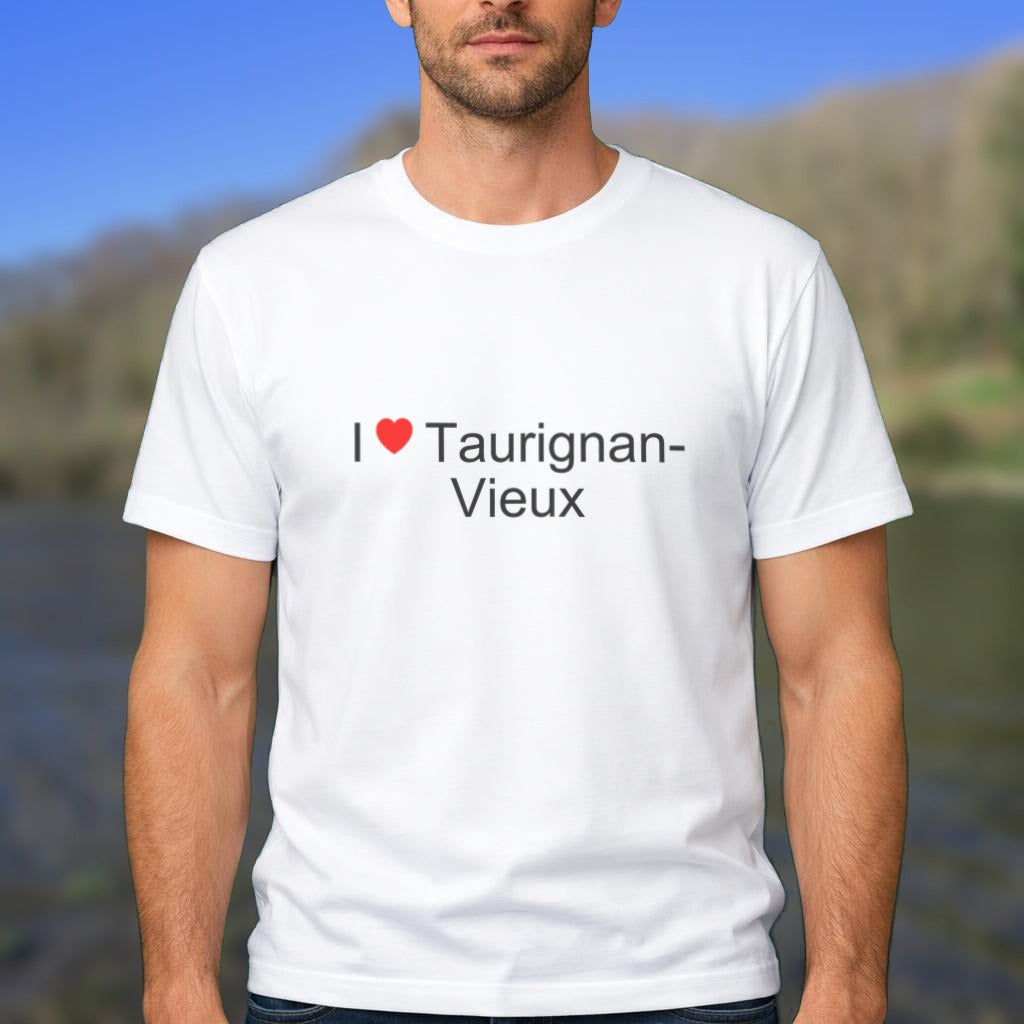 T-shirt I love Taurignan-Vieux porté