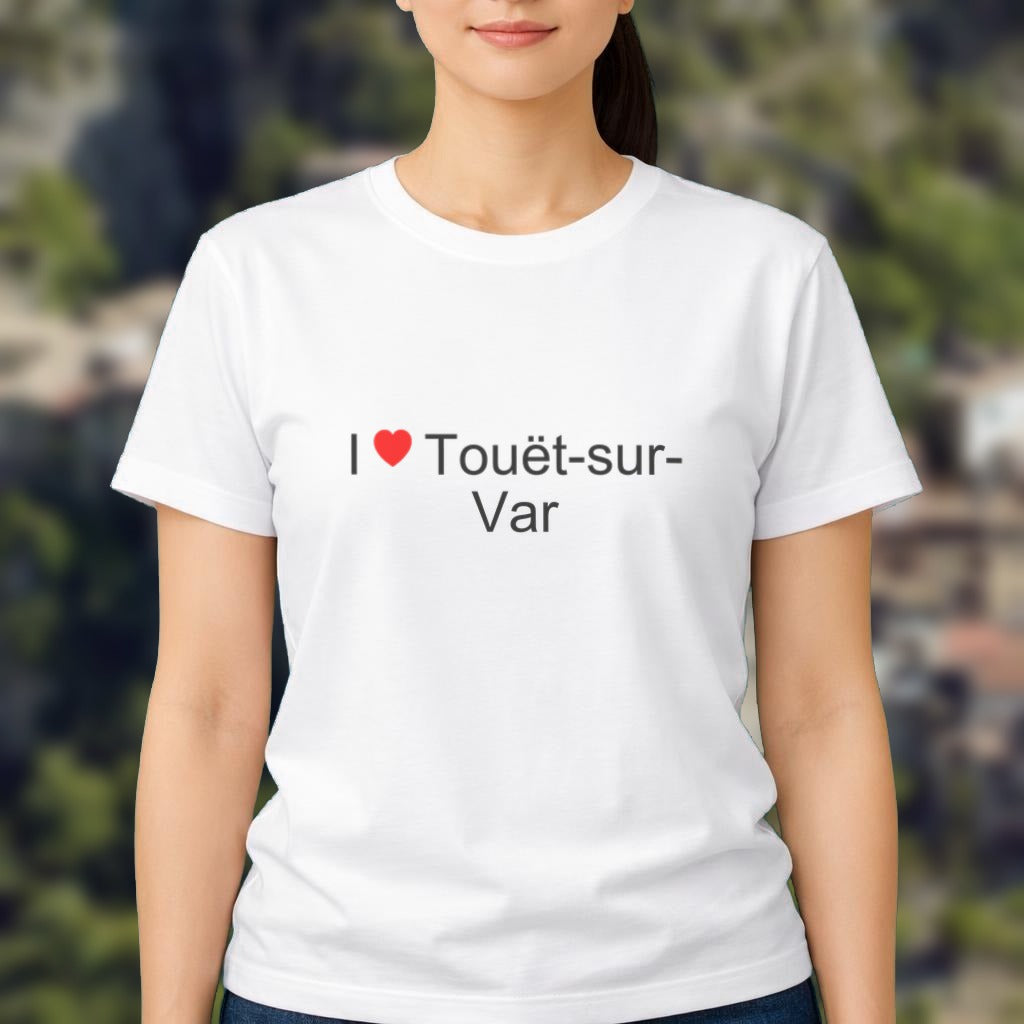 T-shirt I love Touët-sur-Var porté