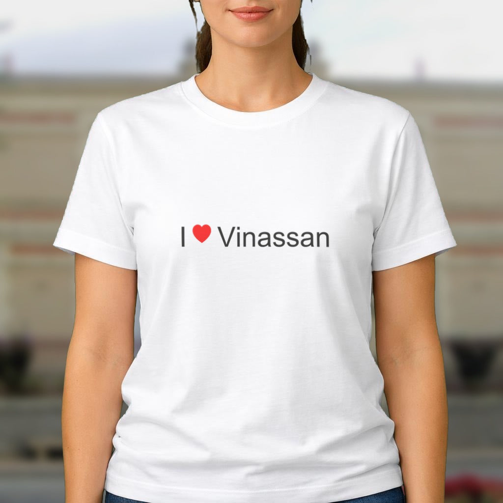 T-shirt I love Vinassan porté
