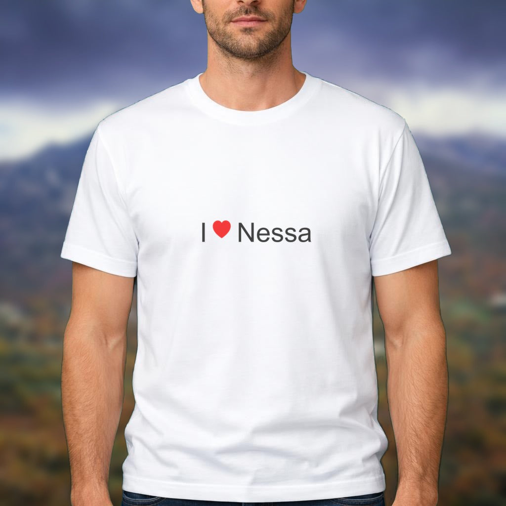 T-shirt I love nessa