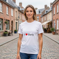 Photo portée du T-shirt I love barly en décor Barly